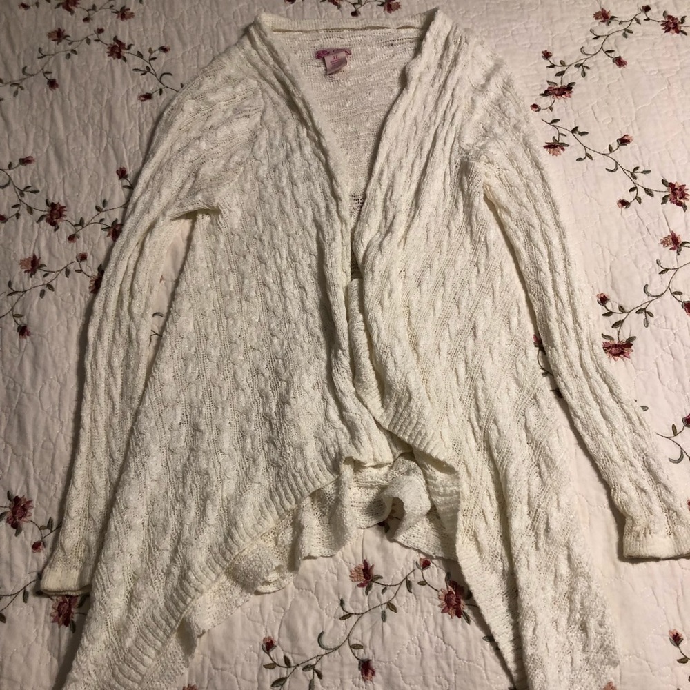 White Knitted Sweater